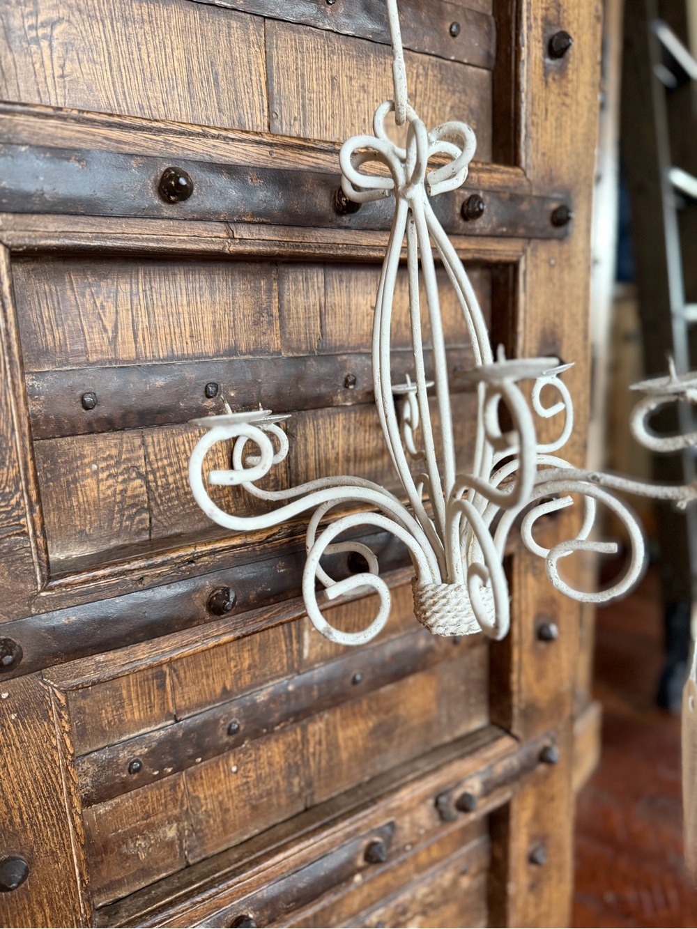 White Vintage-Style Metal Hanging Candle Chandelier - Picture 4 of 5